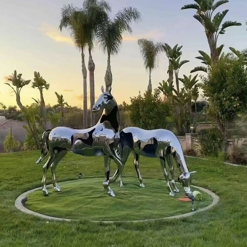 Large Size Outdoor Decoration Sculpture Stainless Steel Mirror Polishing Garden Decoration Sculptures Customization